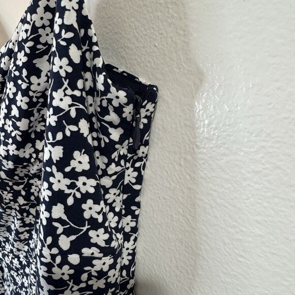 NWT J. Crew Jumpsuit 10 / M Wide Leg Floral Smocked Navy Blue White Sleeveless - Picture 6 of 12